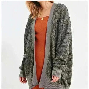 Urban Outfitters Open Cardigan Sz XS Gray Open Face Knit Cotton Oversized Casual